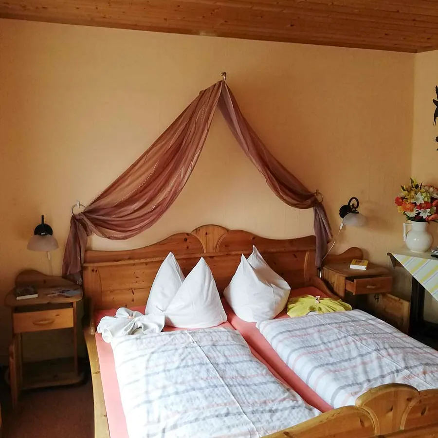 Ferienzimmer vom Spreewaldhaus Zum See - Pension Baschin in Alt-Schadow in Brandenburg