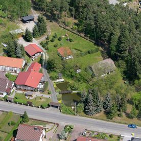 Pensionsgelände vom Spreewaldhaus Zum See - Pension Baschin in Alt-Schadow in Brandenburg