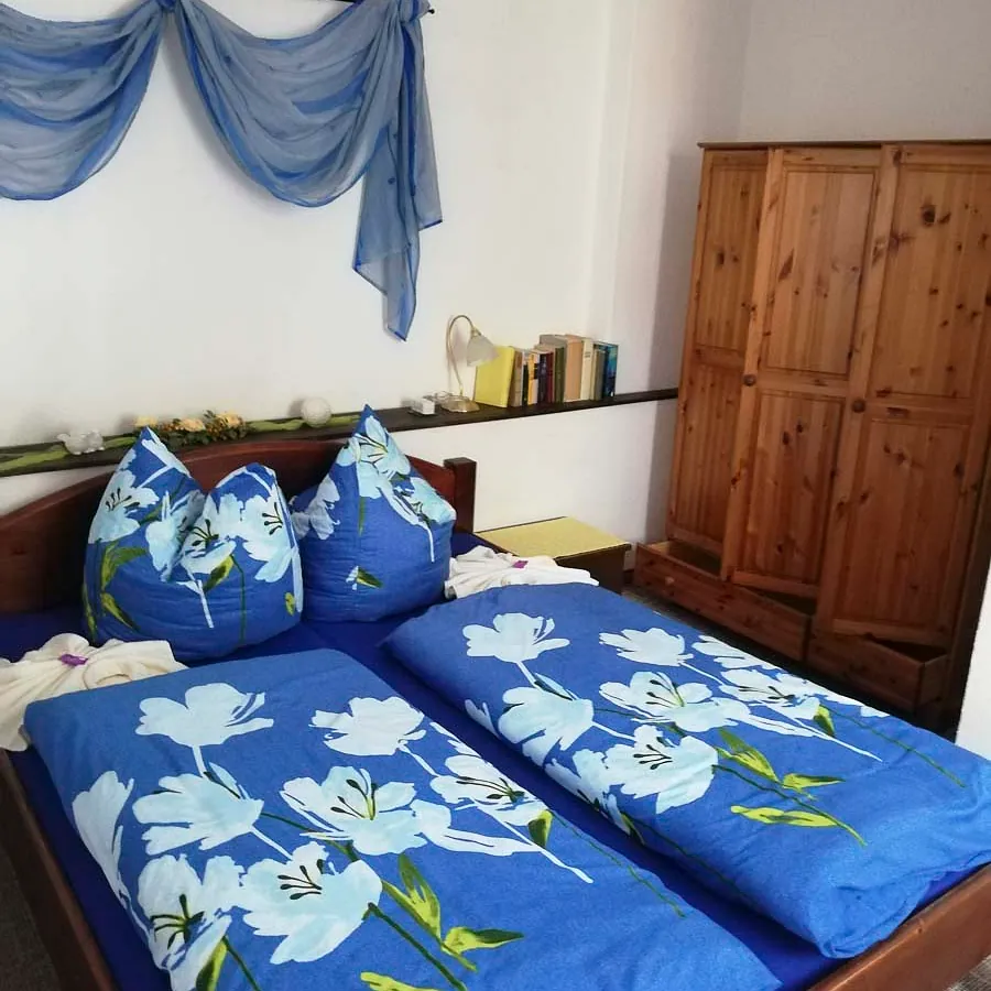 Ferienzimmer vom Spreewaldhaus Zum See - Pension Baschin in Alt-Schadow in Brandenburg